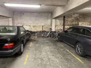 Parking te Huur Sint-Lambrechts-Woluwe