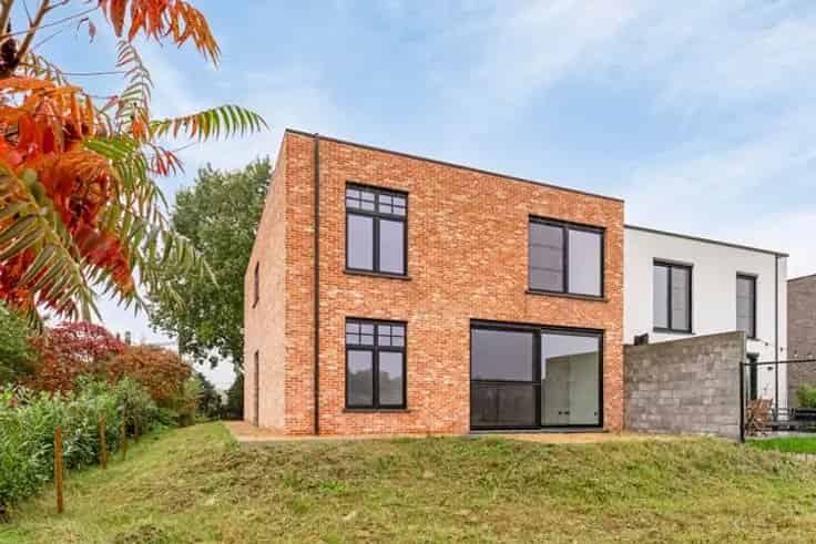 Ruime Nieuwbouwwoning te Koop Binkom