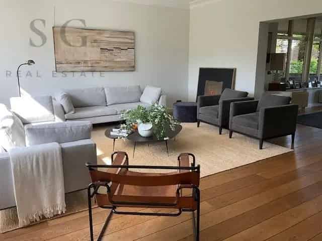 Architecturale Villa Zonnewende te Bree