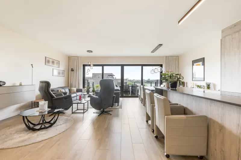 2 Slaapkamer Appartement te Koop met EPC A en Prachtig Uitzicht