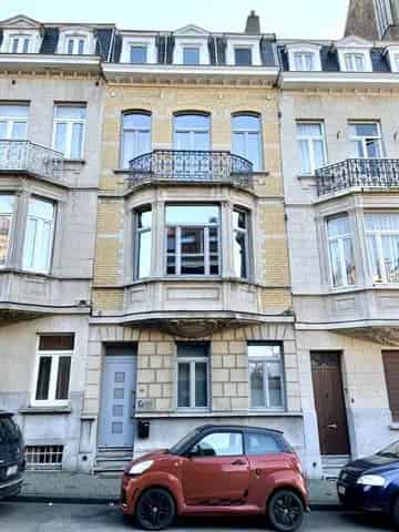 Herenhuis te Schaerbeek 350m2 1913