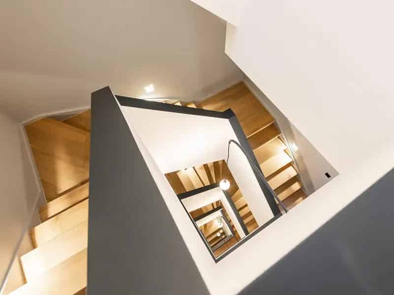 Herenhuis Molièrelaan 774m² gerenoveerd 5 slaapkamers zwembad