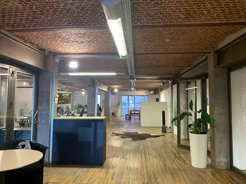 Kantoorruimte Antwerpen -  Luxe Loft in Gerenoveerd Pakhuis