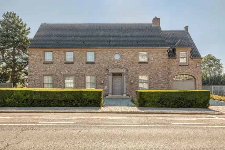 Villa te Koop Tienen Ruime 4 Slaapkamers Grote Tuin