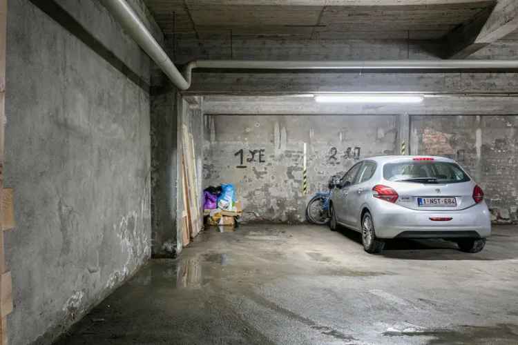 Ondergrondse Autostaanplaats Te Koop