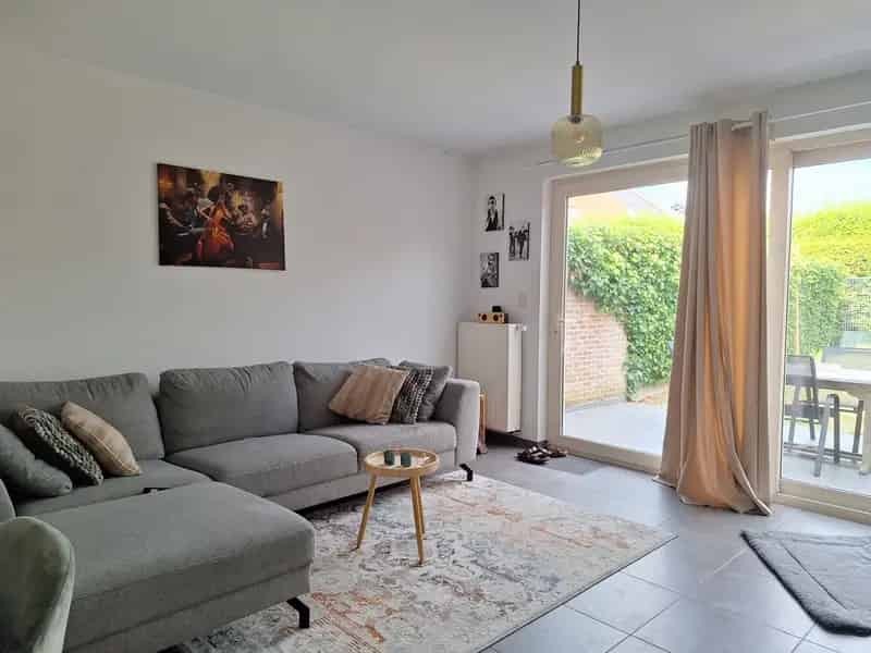 Gelijkvloers Appartement te Kuringen 2 slaapkamers