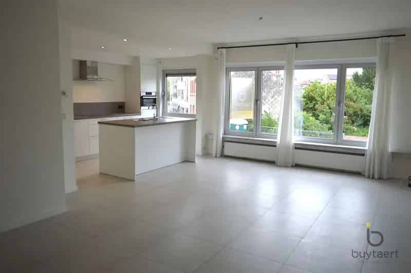 Appartement te koop Schoten: Instapklaar 2 slaapkamers