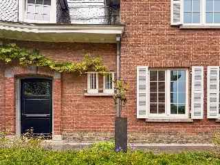 Huis te huur - Schaarbeek VBC11433