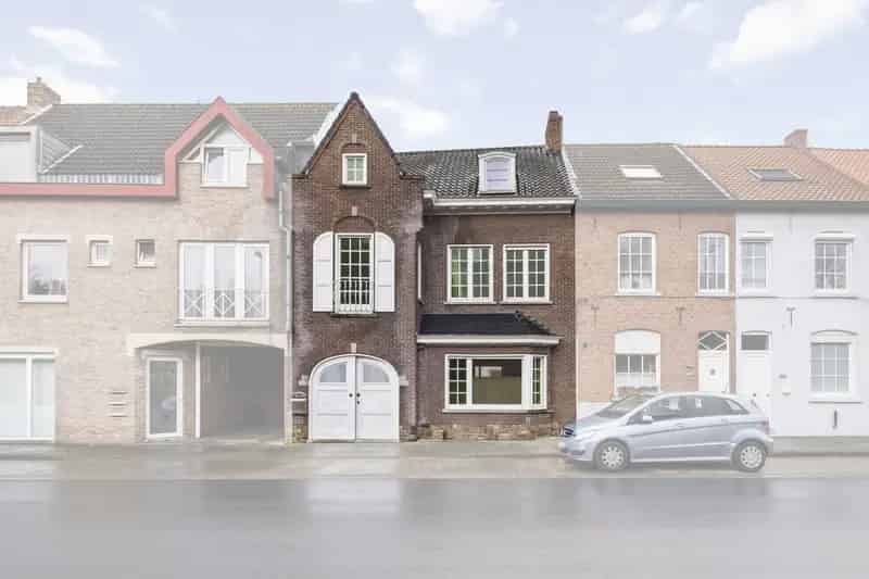 Huis te koop in Brugge: 274m² te renoveren woning