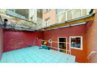 Huis te Koop Schaarbeek 6 slaapkamers 323m²