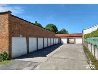 Garages te Koop Moeskroen 53 Garages 1509m2