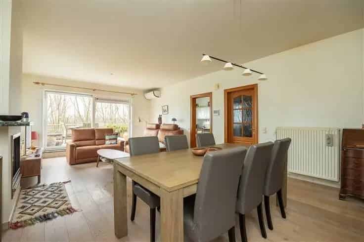 Ruim Appartement Te Koop Boom