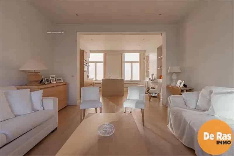 Herenhuis te koop Aalst 2 slaapkamers Keizerlijk Plein