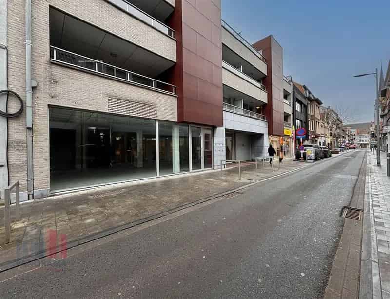 Handelspand te koop Izegem Centrum 1242m²