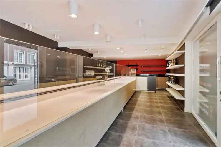 Handelspand Appartement Kortrijk 211m² 99m²