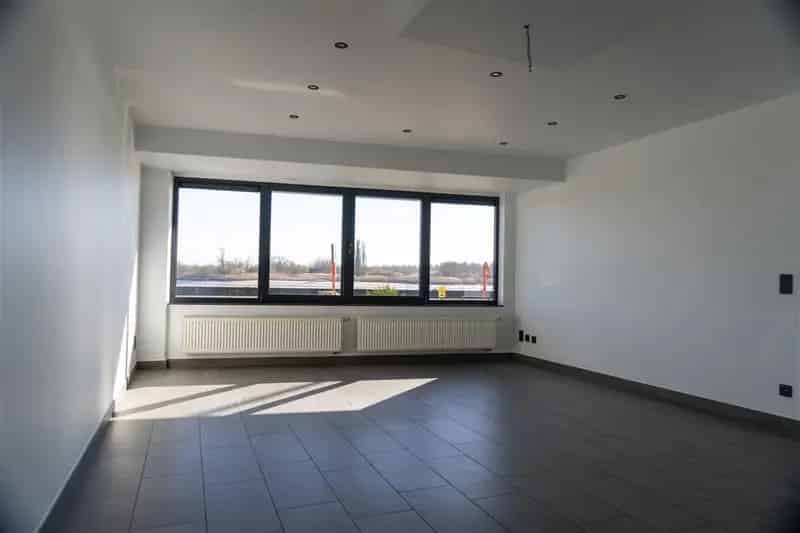 Gelijkvloers appartement Temse met Scheldezicht