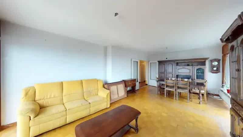 Appartement Jette 3 slaapkamers 2 terrassen garage