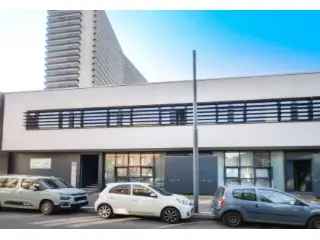 Kantoor te koop Anderlecht 700m²