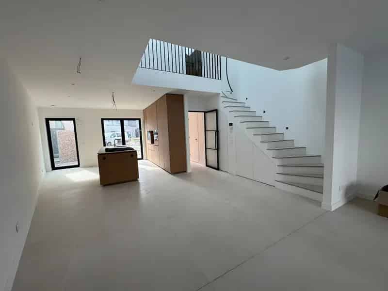 Huis te Huur Gent: Luxe Nieuwbouw aan het Water