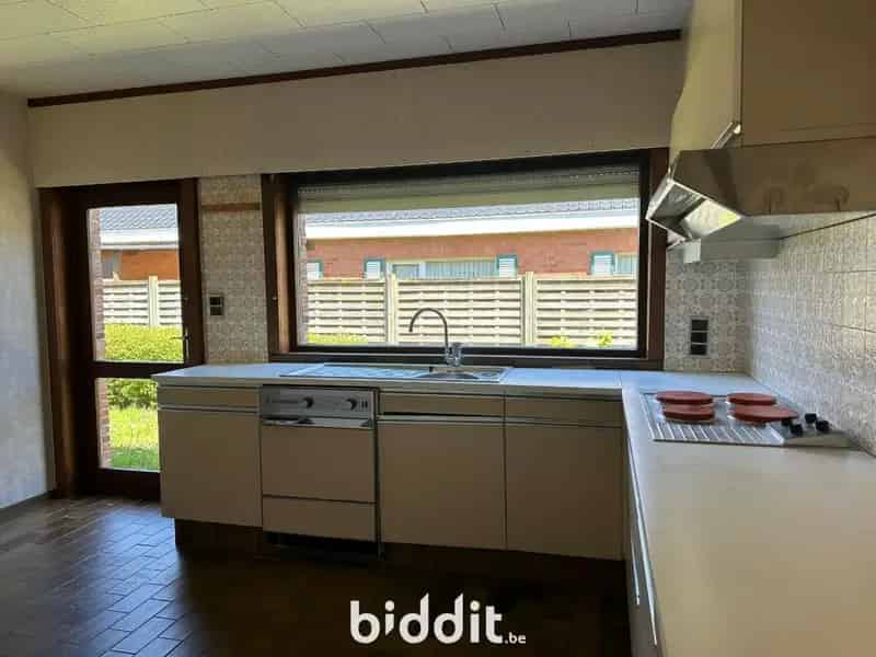 Bungalow 2 slaapkamers tuin garage Sint-Andries