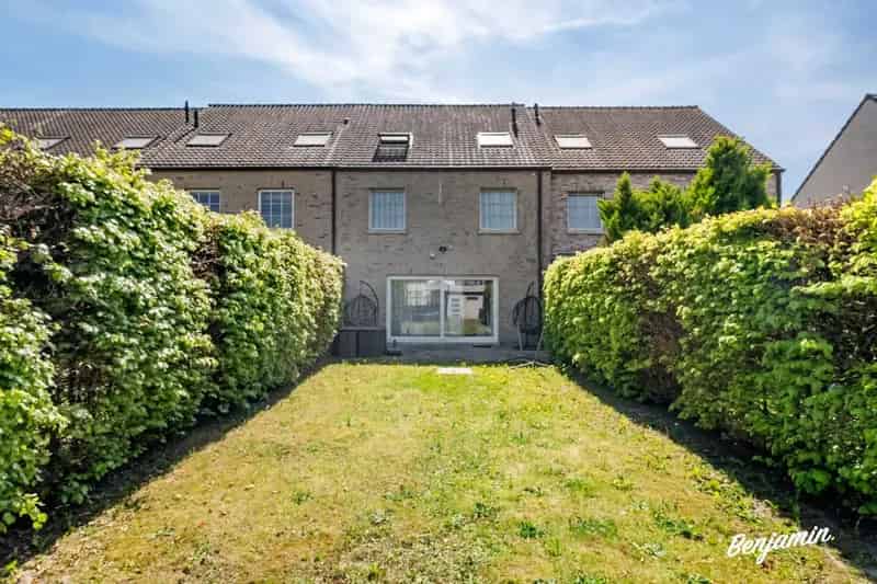 Instapklare woning 4 slaapkamers Kortrijk-centrum