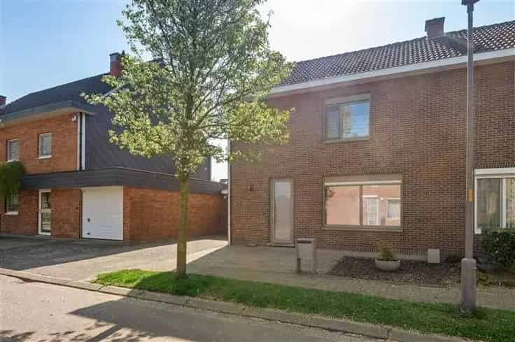 Te Koop Energiezuinige gezinswoning 3 slaapkamers garage Wuustwezel
