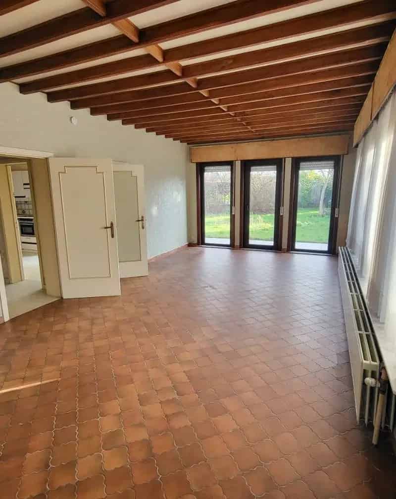 Vrolijke woning te koop