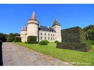 Appartement te koop Dinant Kasteel 200m2 Authentiek