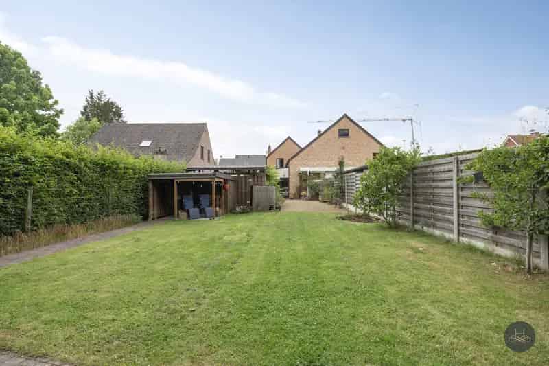 Gerenoveerde woning met 3 slaapkamers en fantastische buitenruimte