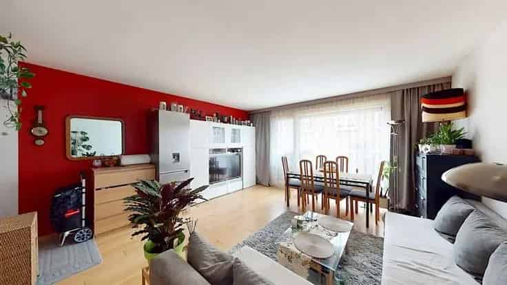 Studio te Koop Woluwe-Saint-Lambert Nabij UCL Metro 45m2 Parkeerplaats