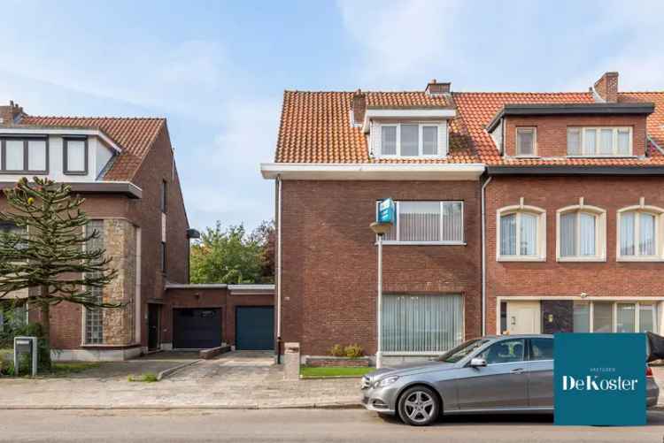 Te koop ééngezinswoning met zuidwest tuin