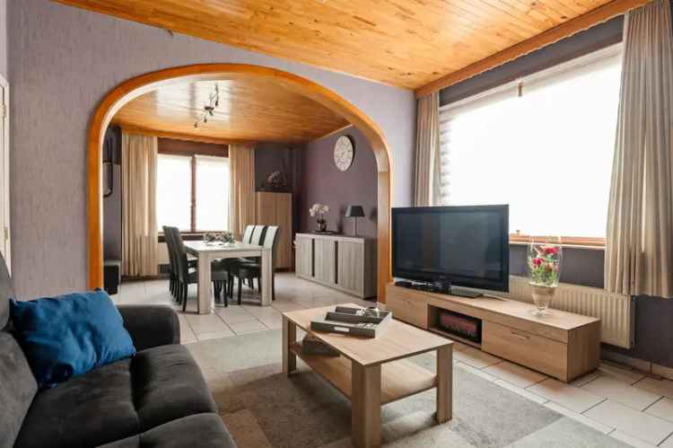 Huis 2 slaapkamers grote tuin Sint Antonius