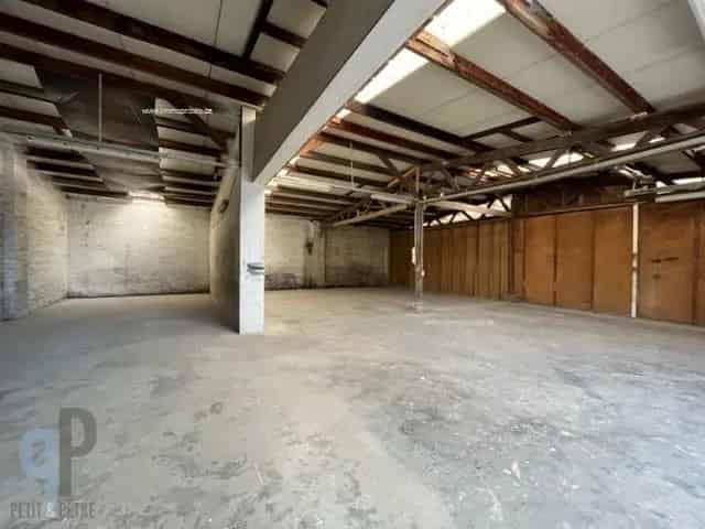 Magazijn te huur Zottegem 182m²