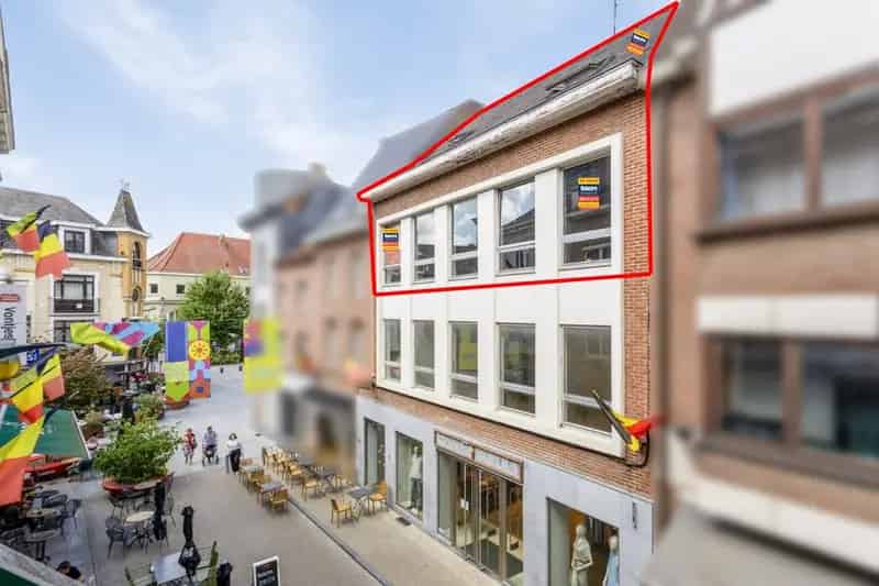 Ruim Appartement te Koop Halle 145m² Investering