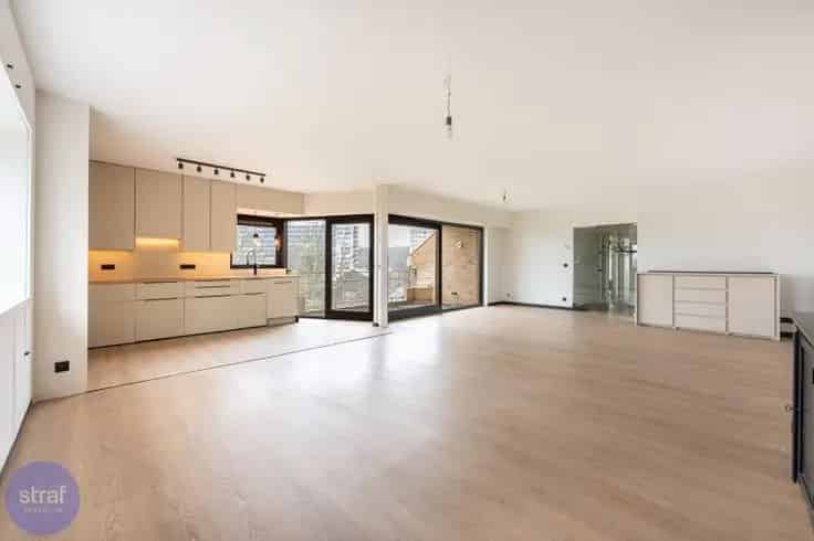 3 Slaapkamers Appartement Linkeroever Terras Dressing Garage