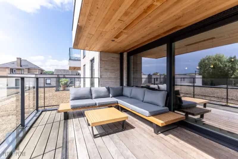 Appartement te koop: Ruim 2 slaapkamer appartement met groot terras