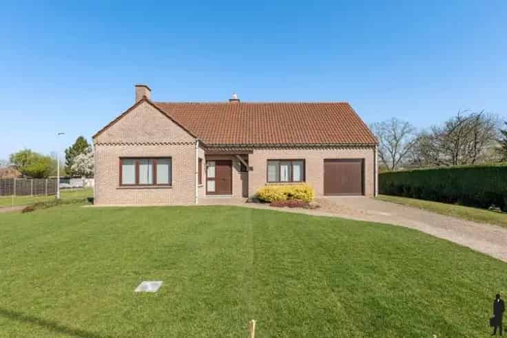 Huis te Koop Rotselaar: Landelijke woning met 2 slaapkamers en tuin