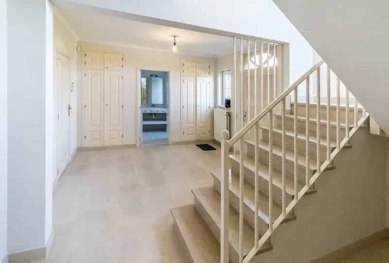 Ruime Villa te Sterrebeek 290m² 5 slaapkamers 3 badkamers