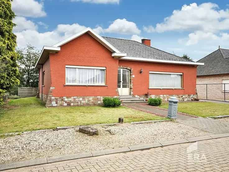 Gelijkvloerse woning 3 slaapkamers veranda garage
