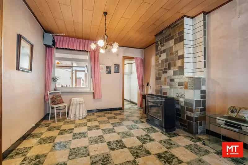 Huis te koop Geluwe: Te renoveren woning met tuin
