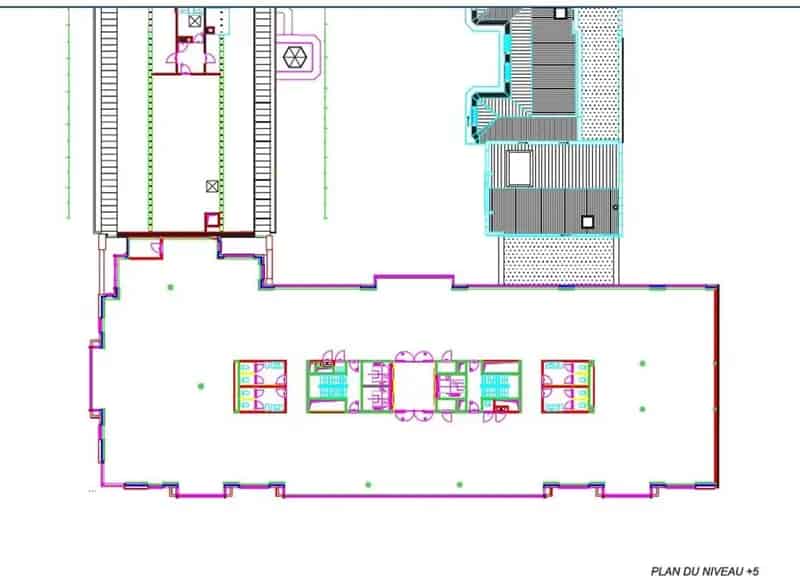 ESPACE MEEUS Kantoorruimte te Huur 428m²