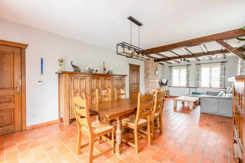 Huis te huur Sint-Niklaas: Charmante hoeve met 3 slaapkamers en jacuzzi