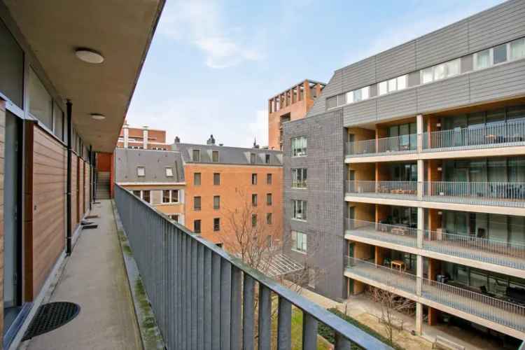 Te koop appartement in Leuven met terras, 48m² en lichtrijk interieur