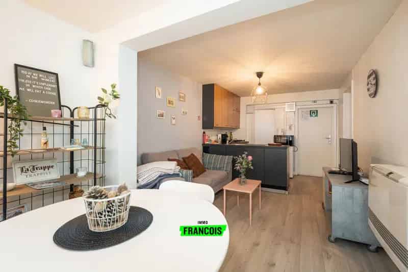 Hip Sous Sol Appartement Oostende Strand