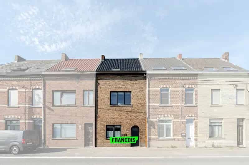 Karaktervolle woning te Pepingen nabij Halle