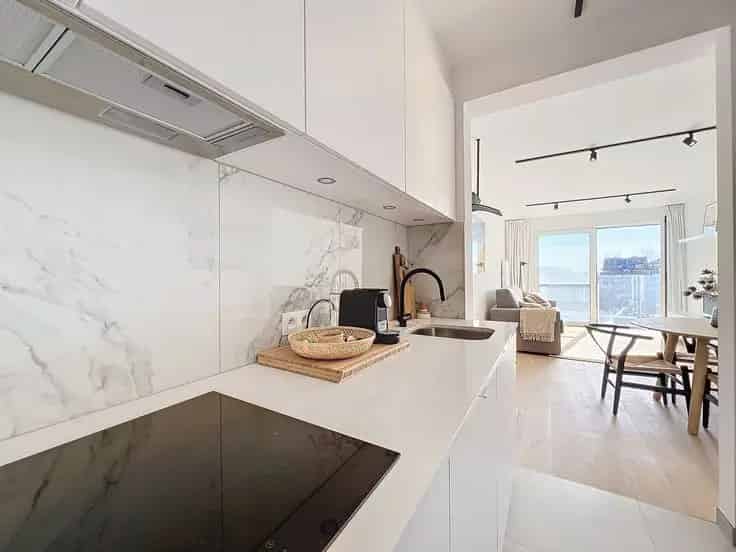 Gerenoveerde Studio te Koop in Duinbergen