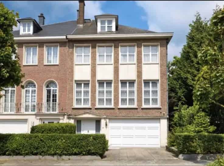 Huis Te Koop Prins van Luik 411m²