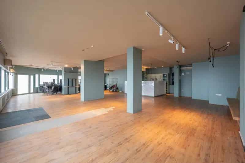 COMMERCIEEL HANDELSPAND Knokke Lichttorenplein Zeedijk