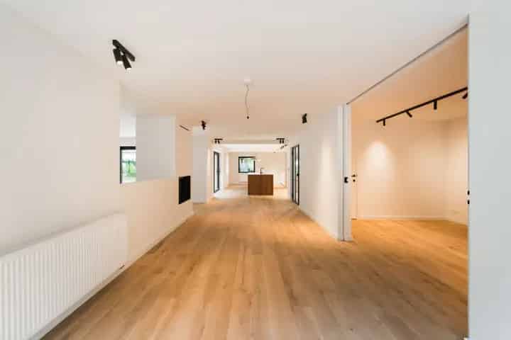 Villa te koop 4 slaapkamers 2 badkamers Braine l Alleud