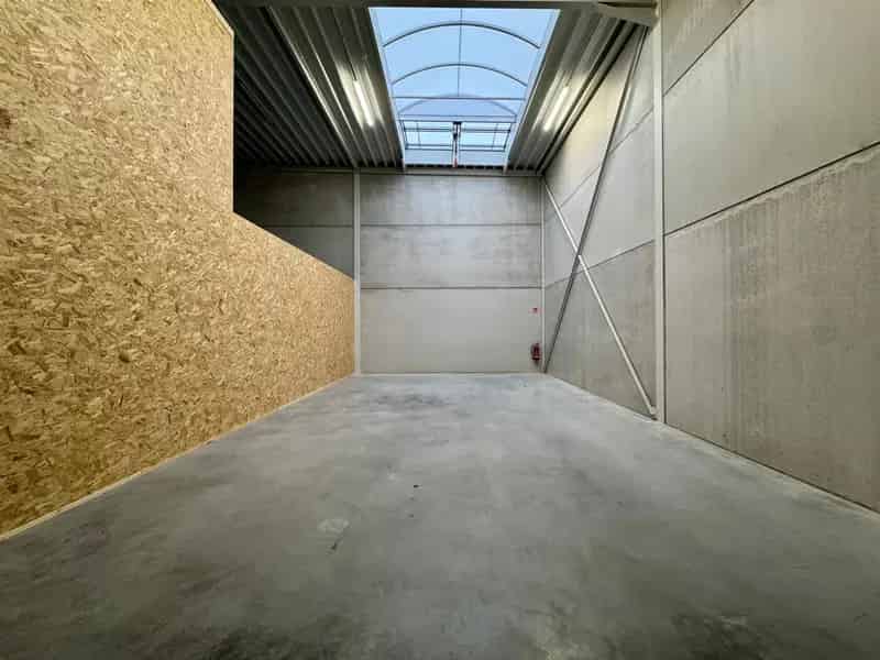 Nieuwbouw KMO-unit te huur Stabroek